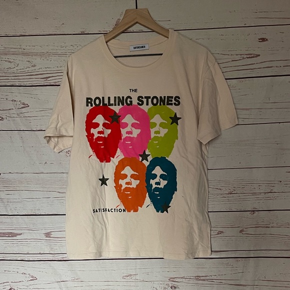 Daydreamer ROLLING STONES SATISFACTION BOYFRIEND TEE SIZE MEDIUM - Picture 2 of 8